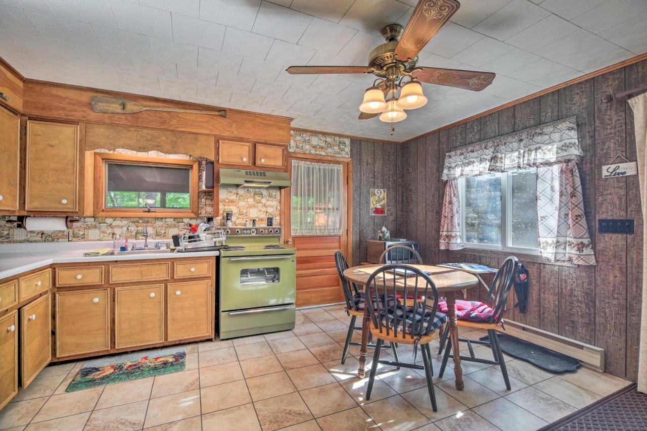 Cozy Adirondacks Cabin Walk To Lake Eaton! Jay Exterior foto
