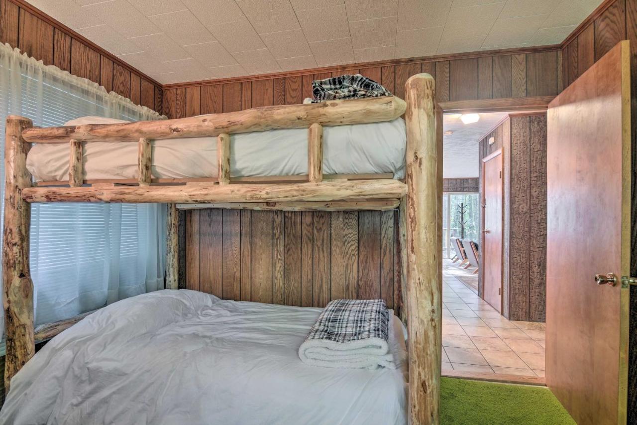 Cozy Adirondacks Cabin Walk To Lake Eaton! Jay Exterior foto